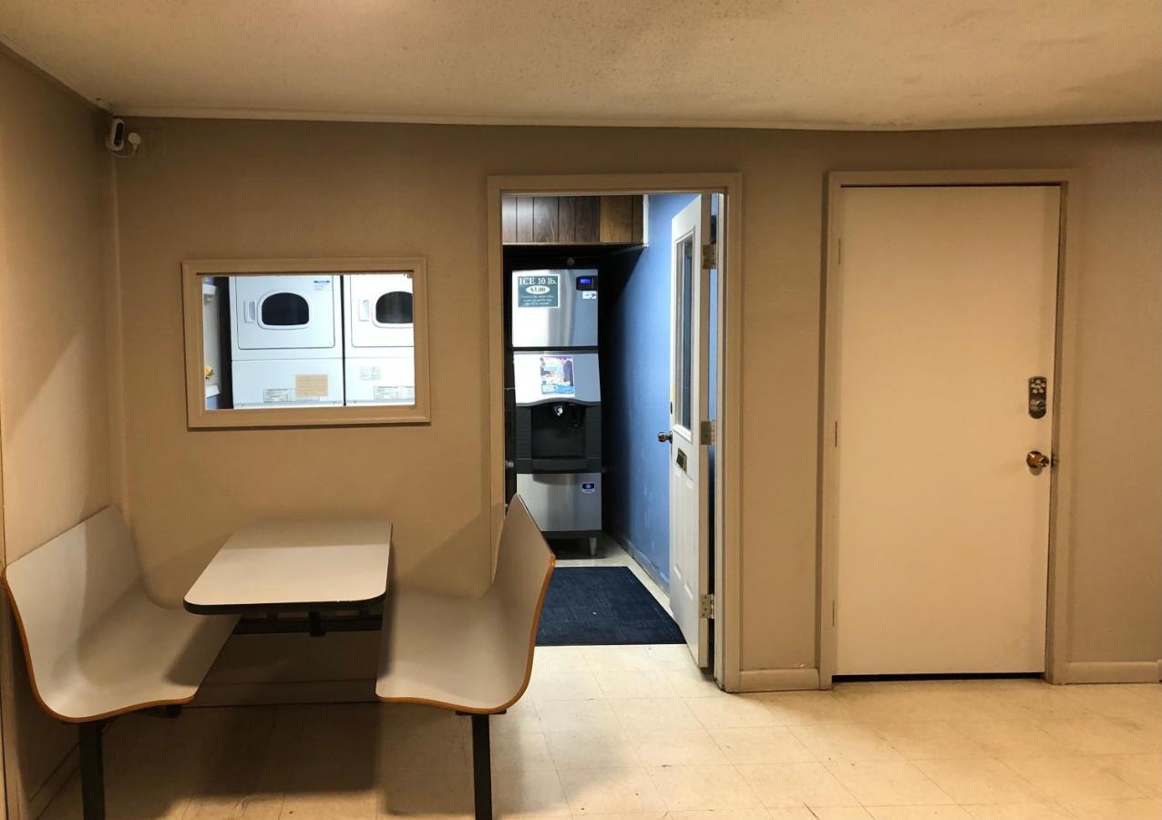 Americas Best Value Inn Sheridan Exterior foto